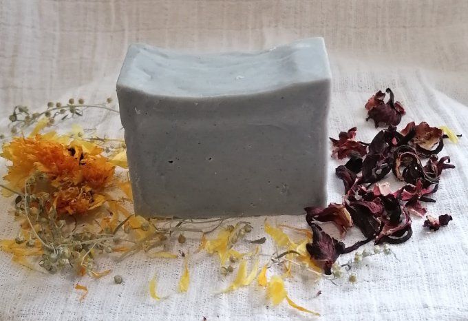 Le Moiré - Savon Bio Menthe -Charbon - 140 gr-fabrication artisanale française 